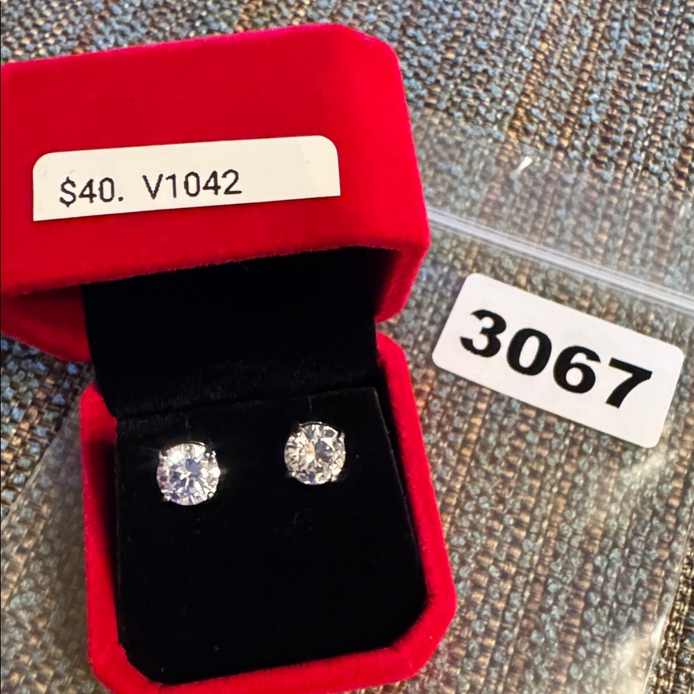 3067 Swarovski Crystal Elements Post Earrings - image 5